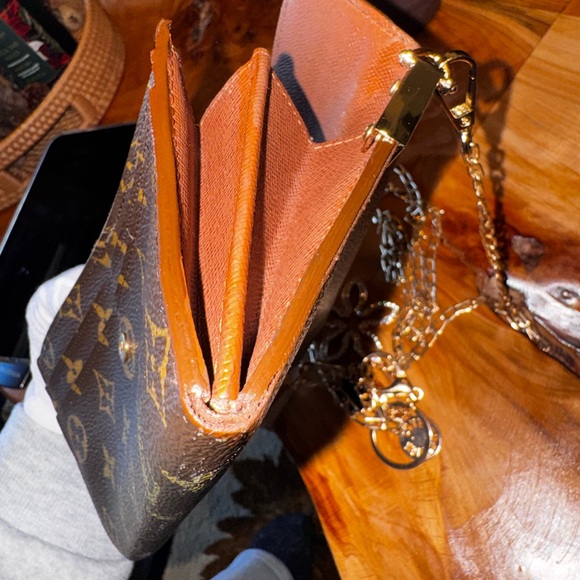 Louis Vuitton vintage Sarah wallet monogram converted - Picture 10 of 17